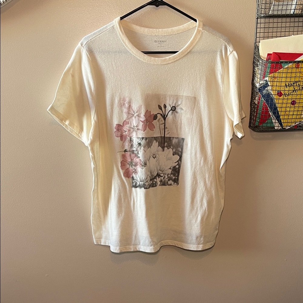 Old Navy Cream Short Sleeve Tee with Pink Floral Photo Print